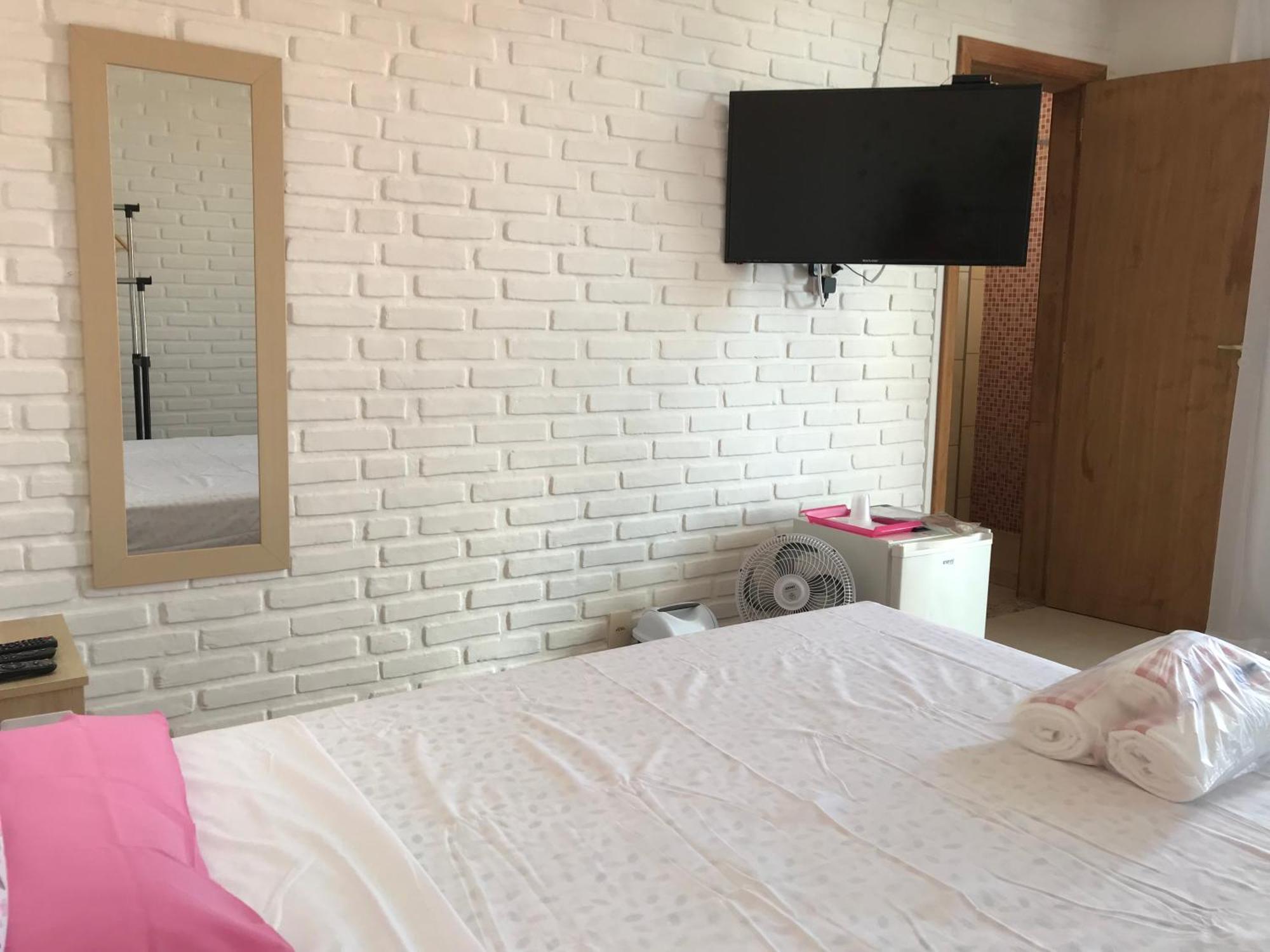Hospedaria Casa Real 산타 크루스 지 미나스 외부 사진